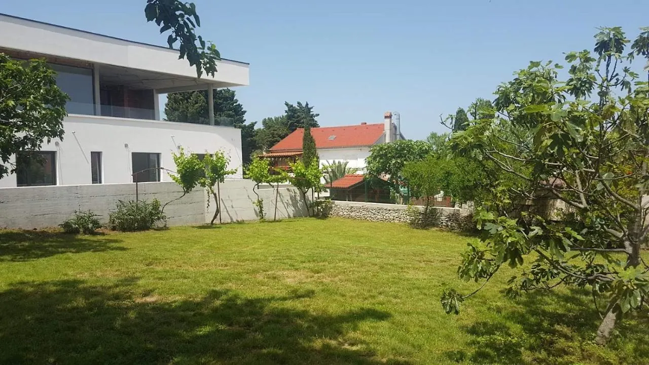 Apartment Sanja Premantura