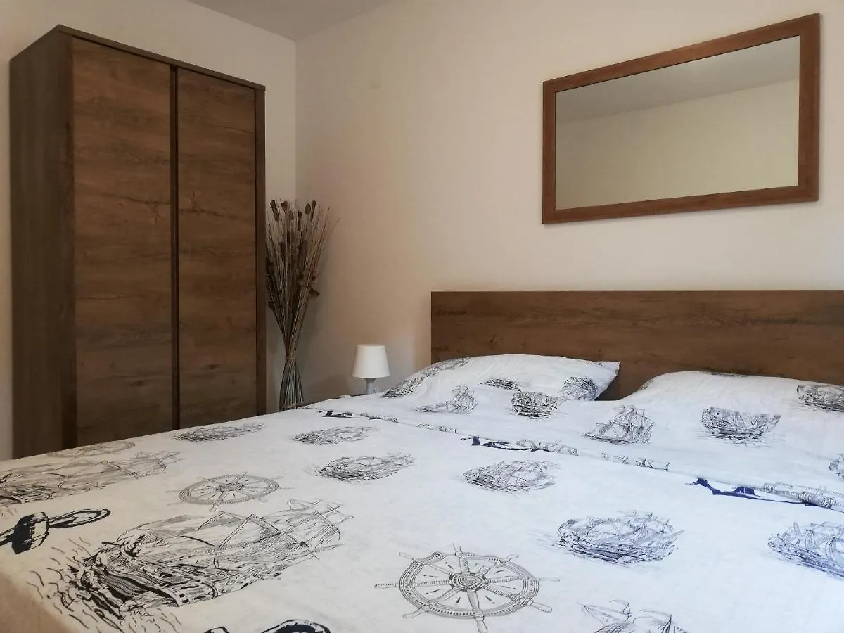 Apartment Sanja Premantura