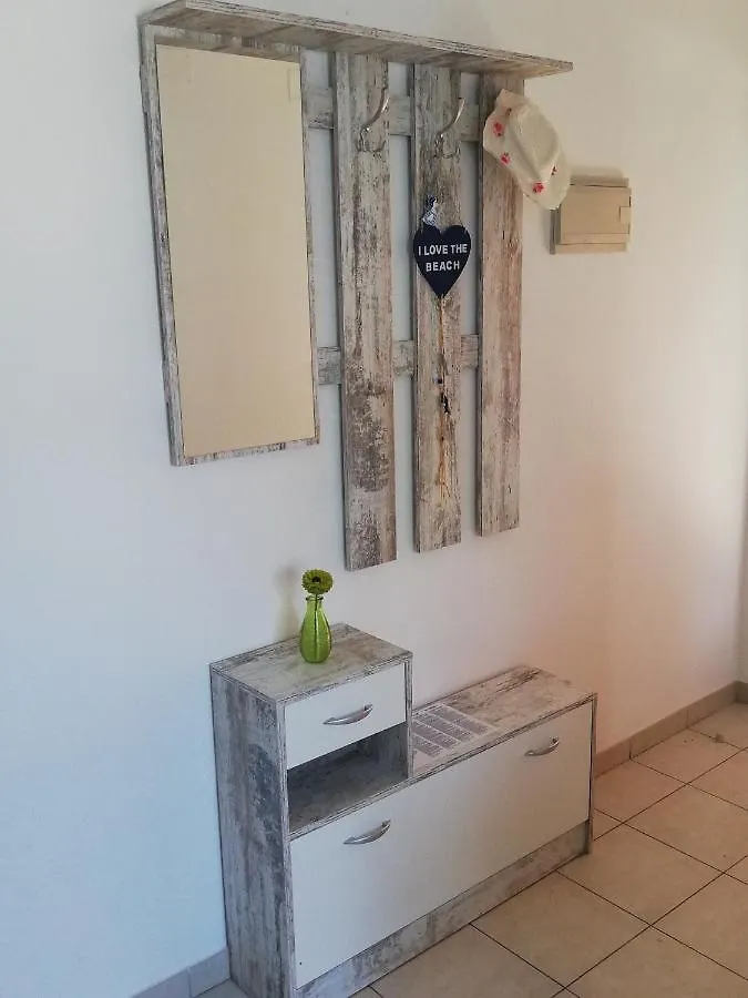 Apartment Sanja Premantura